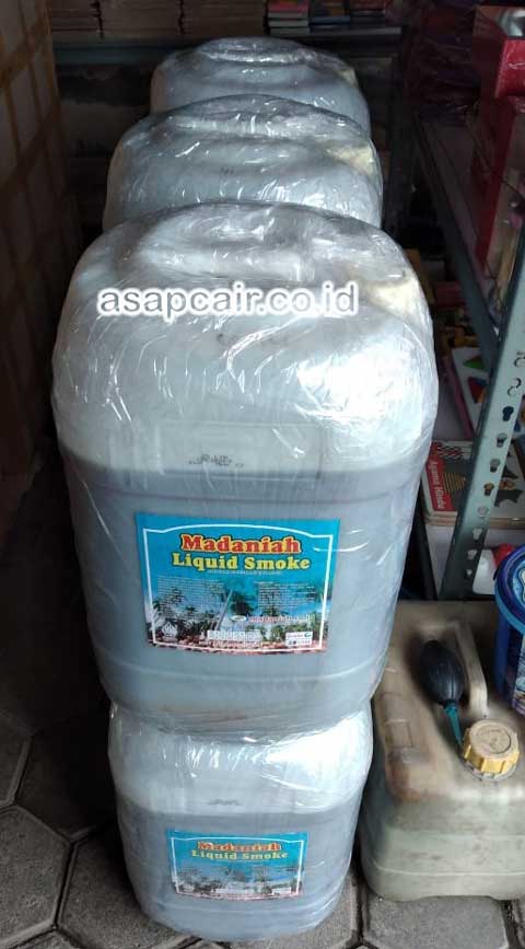 Toko Asap Cair Batok Kelapa di Aceh Selatan
