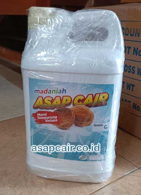 Toko Asap Cair Batok Kelapa di Aceh Timur