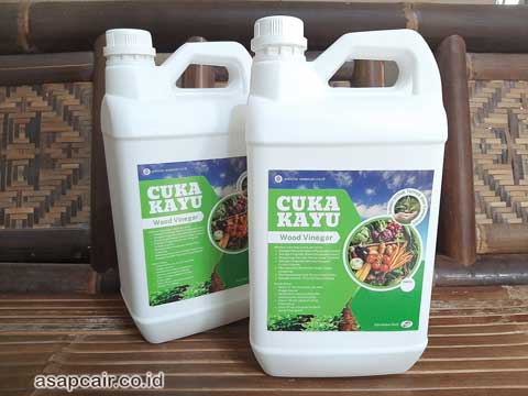 Produsen Cuka Kayu Puncak Jaya